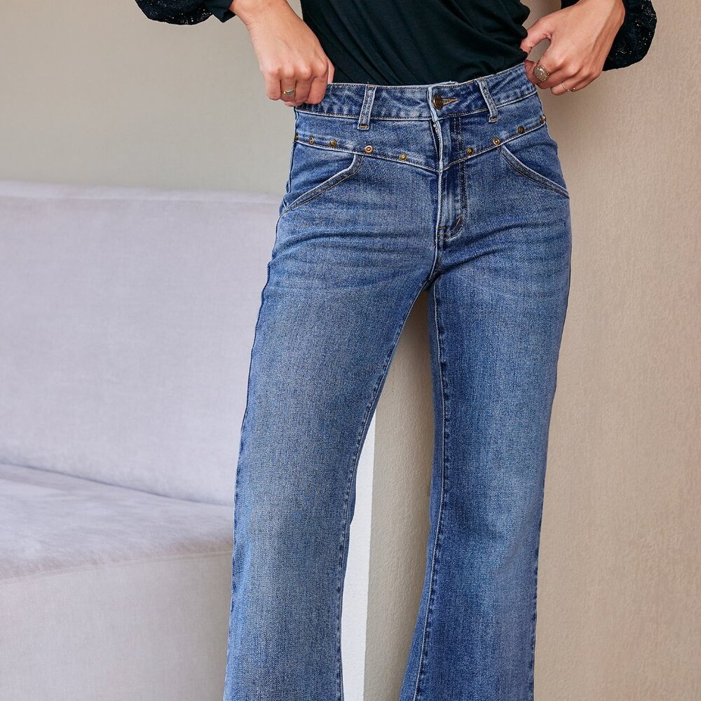 Cupshe High Road Flare Leg Jeans
